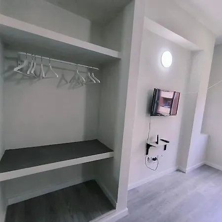 Carrillo 7 Apartman *