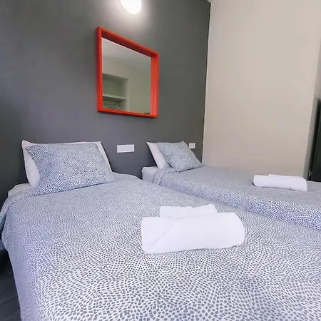 דירה Carrillo 7 *